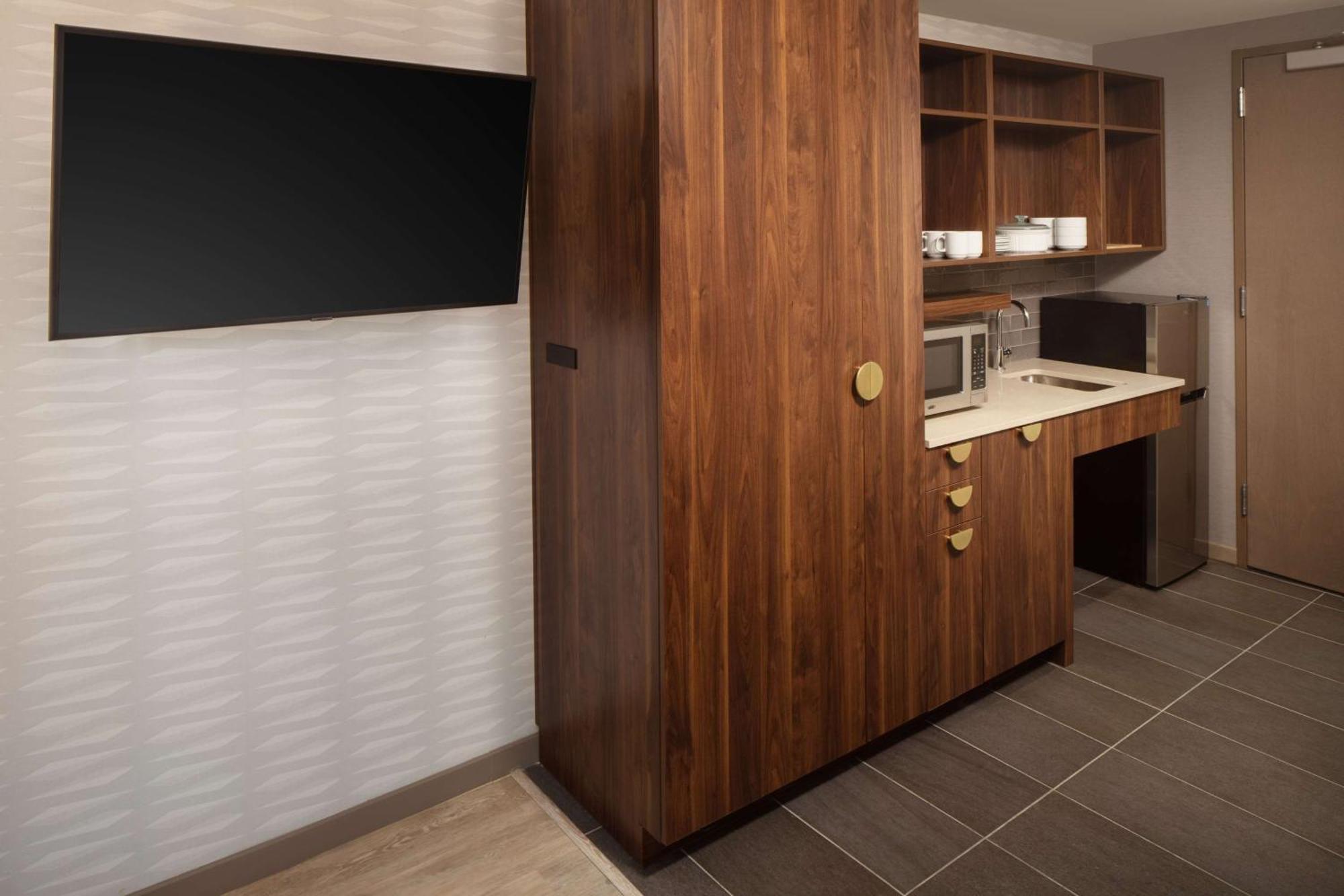 Home2 Suites By Hilton New York Times Square Exterior foto